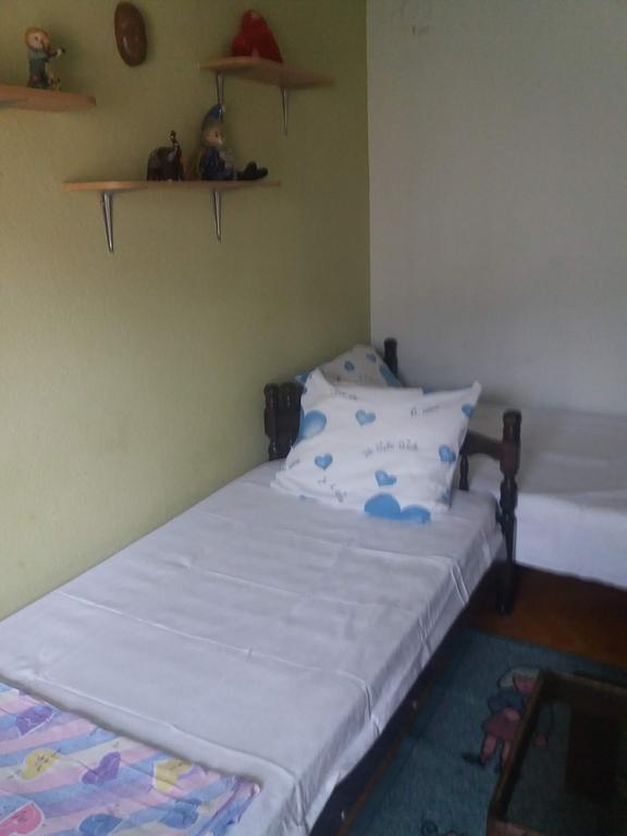 Julija Guest House Охрид Екстер'єр фото